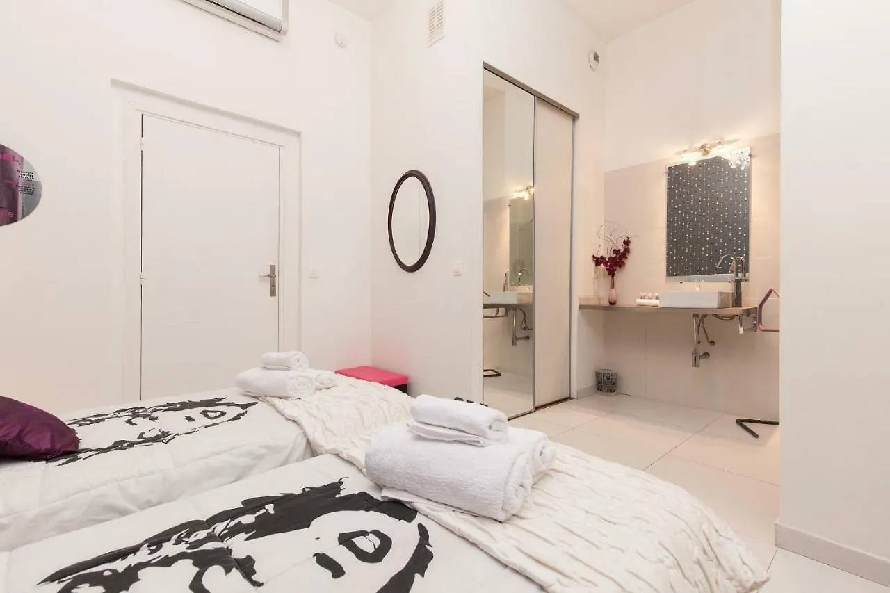 Marylin 2 Pieces 3 Etoiles, Plein Coeur De Cannes, 5Mn Palais Et Plages 0*, Cannes France